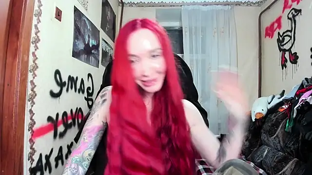 Roxy Silver online show from 4, 4, 2026