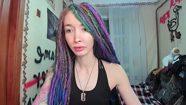 Roxy Silver online show from 7, 2, 2025
