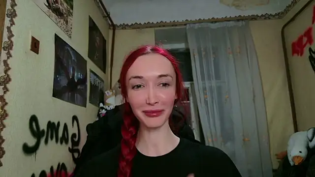 Snapshot of Roxy_Silver chatting on 29, 4, 2026 Roxy Silver online show from 29, 4, 2026
