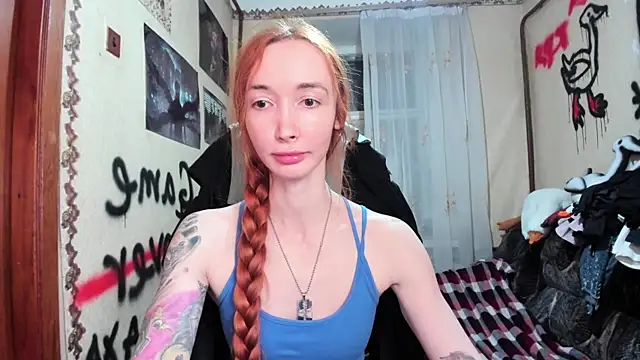 Roxy Silver online show from 17, 12, 2025