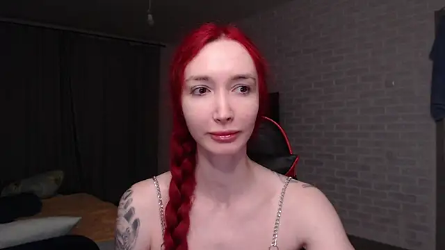 Snapshot of Roxy_Silver chatting on 4, 6, 2026 Roxy Silver online show from 4, 6, 2026