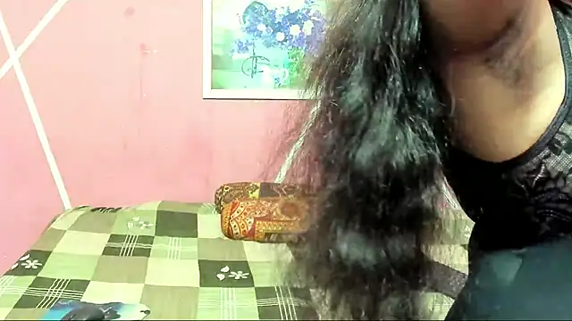 Mia jonny6 online show from 2, 4, 2026