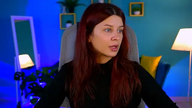 NicoleMun online show from 28, 10, 2025