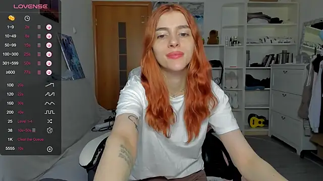 Snapshot of broosnica1 chatting on 17, 7, 2026 broosnica1 online show from 17, 7, 2026