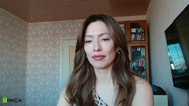 alicia spicy online show from 6, 10, 2025