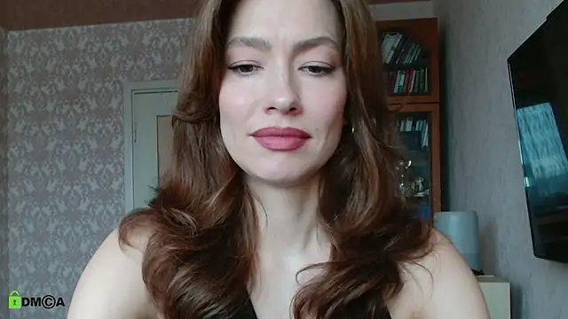 alicia spicy online show from 6, 4, 2026