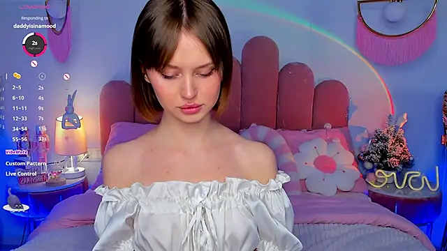 MaryLew online show from 16, 12, 2025