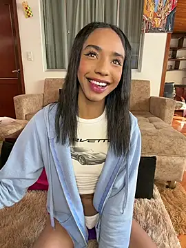 Snapshot of xenia_golden chatting on 28, 7, 2026 xenia golden online show from 28, 7, 2026