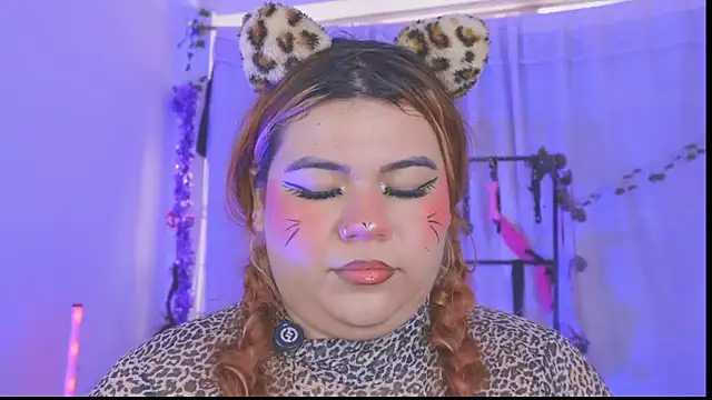 Samanta cutee online show from 19, 12, 2025