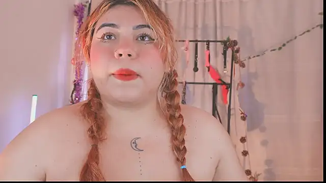 Samanta cutee online show from 18, 12, 2025