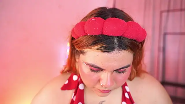 Samanta cutee online show from 8, 3, 2026