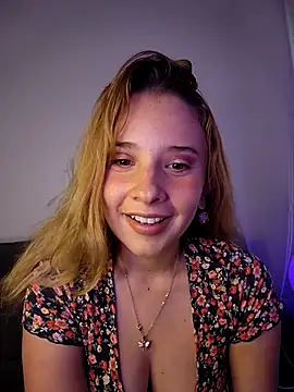 Sophy Bunny online show from 25, 2, 2025