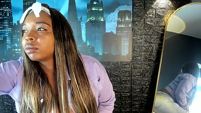 Charlotte  Brown  online show from 28, 11, 2025
