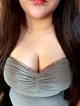 Snapshot of AK---47 chatting on 17, 5, 2026 AK---47 online show from 17, 5, 2026