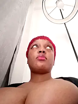 Busty Bambi online show from 18, 4, 2026