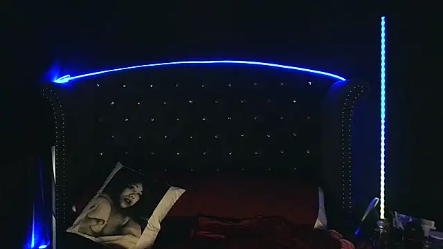 Snapshot of msyvette1970@xh chatting on 15, 2, 2025 msyvette1970xh online show from 15, 2, 2025