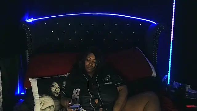 Snapshot of msyvette1970@xh chatting on 14, 2, 2025 msyvette1970xh online show from 14, 2, 2025