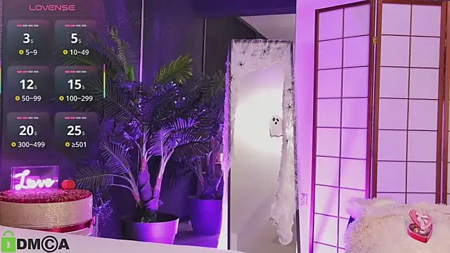 OliviaHawn online show from 31, 10, 2025