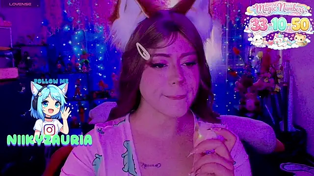  niiky online show from 22, 4, 2026