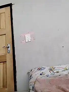 cleopatra-phaedra online show from 10, 10, 2025