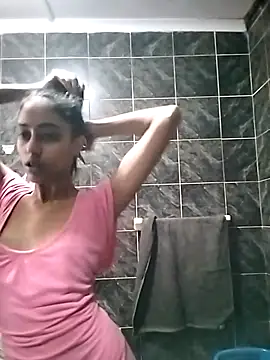 cleopatra-phaedra online show from 12, 10, 2025