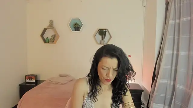 Snapshot of Paloma_victory chatting on 10, 7, 2026 Paloma victory online show from 10, 7, 2026