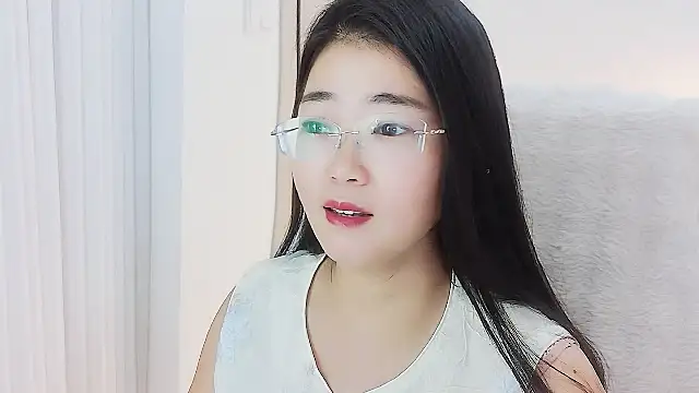 Snapshot of Floor_oo chatting on 10, 11, 2025 Floor oo online show from 10, 11, 2025