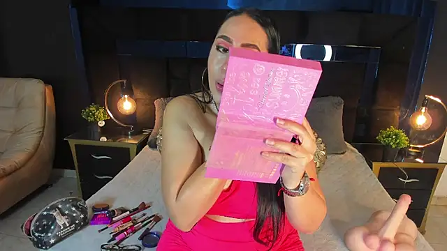 MayraVegas online show from 11, 2, 2025