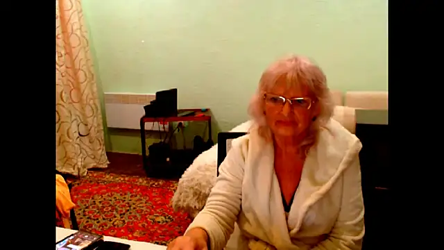 Natali7634 online show from 4, 10, 2025