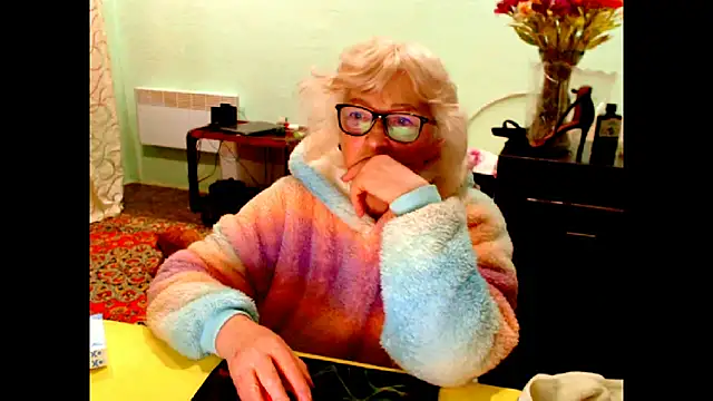 Snapshot of Natali7634 chatting on 8, 5, 2026 Natali7634 online show from 8, 5, 2026