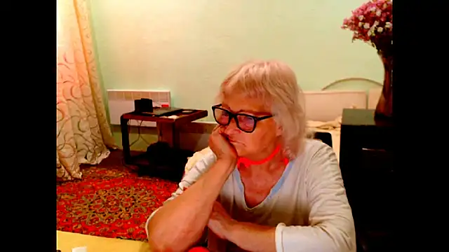 Natali7634 online show from 10, 6, 2026
