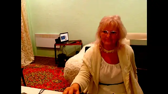 Natali7634 online show from 1, 10, 2025