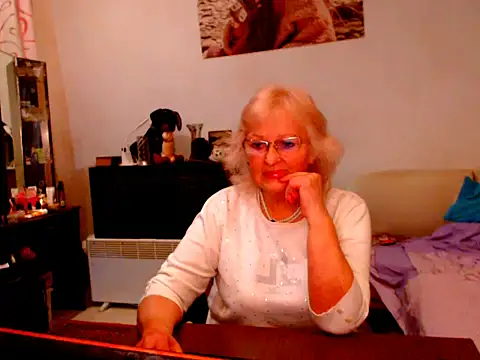 Natali7634 online show from 5, 3, 2025