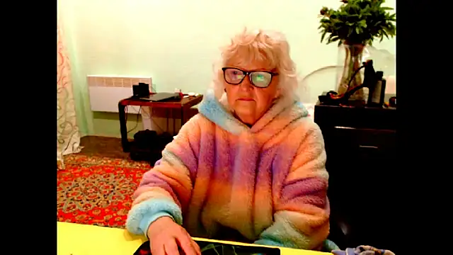 Snapshot of Natali7634 chatting on 11, 5, 2026 Natali7634 online show from 11, 5, 2026