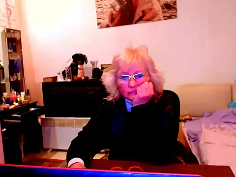 Natali7634 online show from 5, 3, 2025