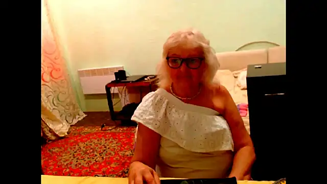 Snapshot of Natali7634 chatting on 2, 6, 2026 Natali7634 online show from 2, 6, 2026