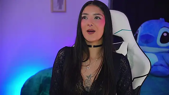Marianamonroe  online show from 22, 4, 2026