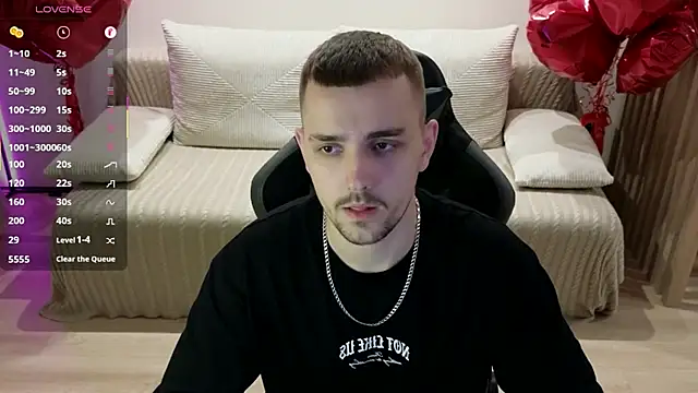 Larstar01 online show from 18, 11, 2025