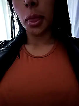 tiffani  love online show from 8, 3, 2026