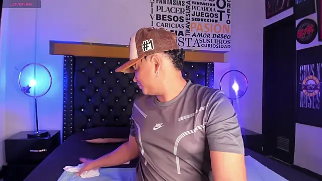 Angel Brown1  online show from 26, 12, 2024