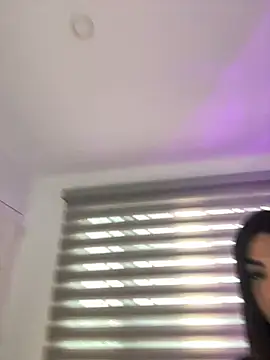 Snapshot of babybriexxx chatting on 18, 12, 2024 babybriexxx online show from 18, 12, 2024