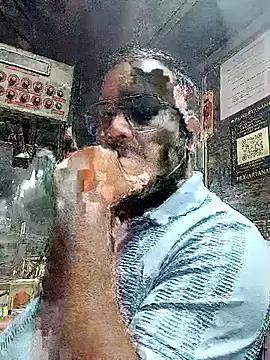 DeepakXxxR86 online show from 10, 1, 2026