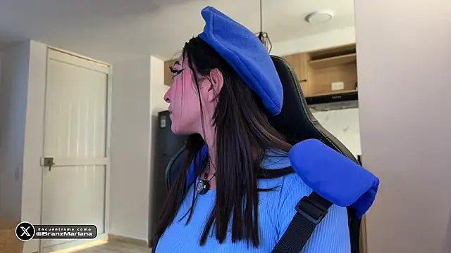 MarianaBranzz online show from 9, 3, 2026