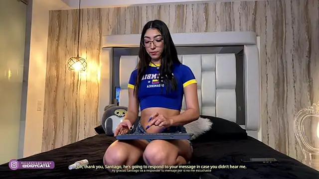 MarianaBranzz online show from 8, 7, 2026