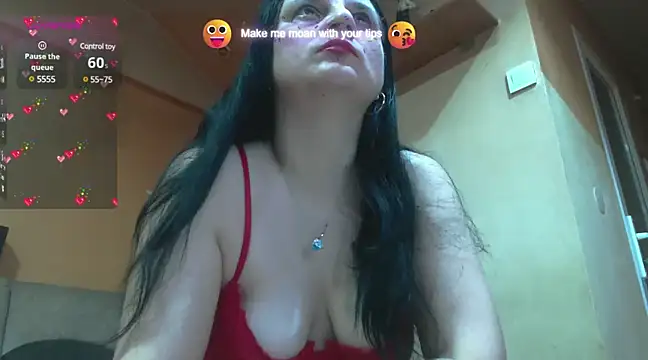 Nickol19721 online show from 5, 2, 2025