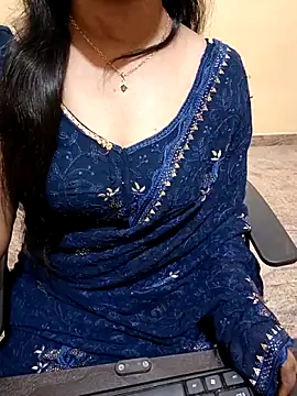 Snapshot of Nithya_05 chatting on 11, 10, 2025 Nithya 05 online show from 11, 10, 2025