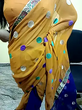 Snapshot of Nithya_05 chatting on 11, 9, 2025 Nithya 05 online show from 11, 9, 2025