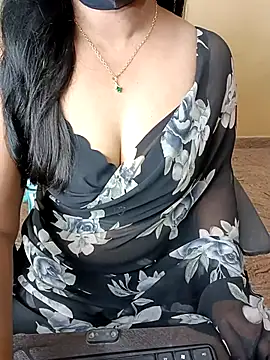 Snapshot of Nithya_05 chatting on 26, 11, 2025 Nithya 05 online show from 26, 11, 2025