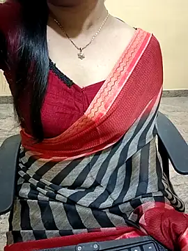 Snapshot of Nithya_05 chatting on 26, 9, 2025 Nithya 05 online show from 26, 9, 2025