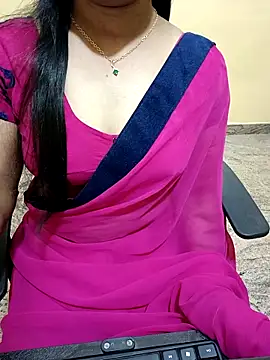 Snapshot of Nithya_05 chatting on 10, 10, 2025 Nithya 05 online show from 10, 10, 2025